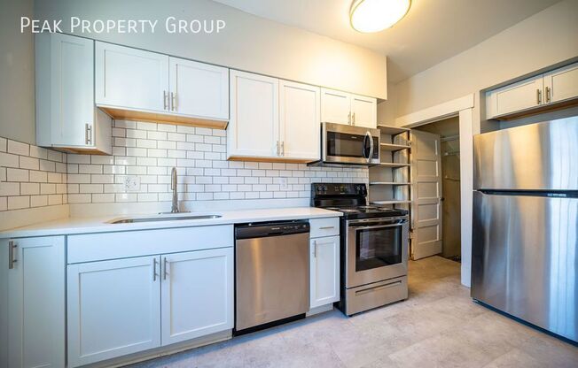 2 beds, 1 bath, $1,495