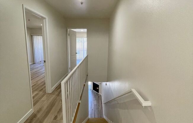 7323 WINNETKA