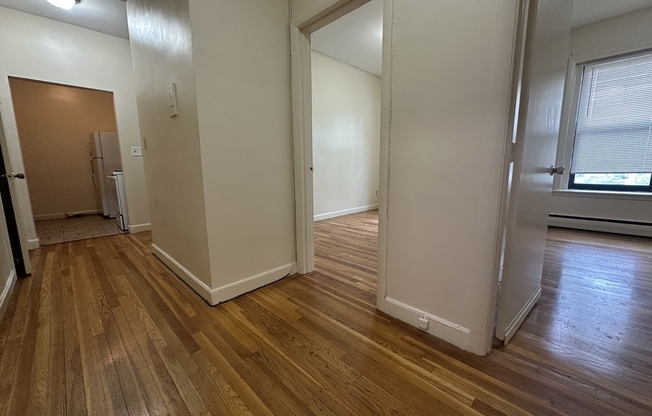 2 beds, 1 bath, 750 sqft, $2,995, Unit 56