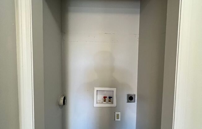 2 beds, 1 bath, 780 sqft, $1,450, Unit 603