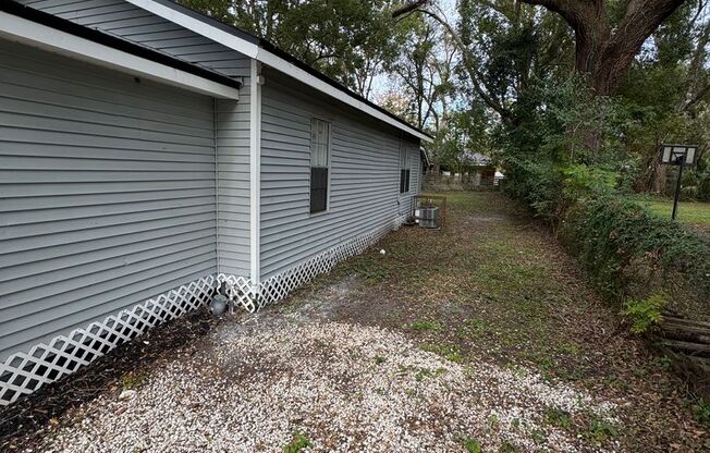 Home for Rent - 2585 Broadway Ave Jacksonville, FL. 32254