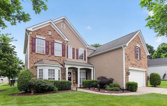 Beautiful Four Bedroom Home in the Berewick Subdivision!