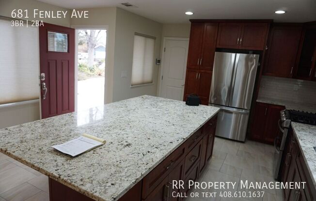 681 FENLEY AVE