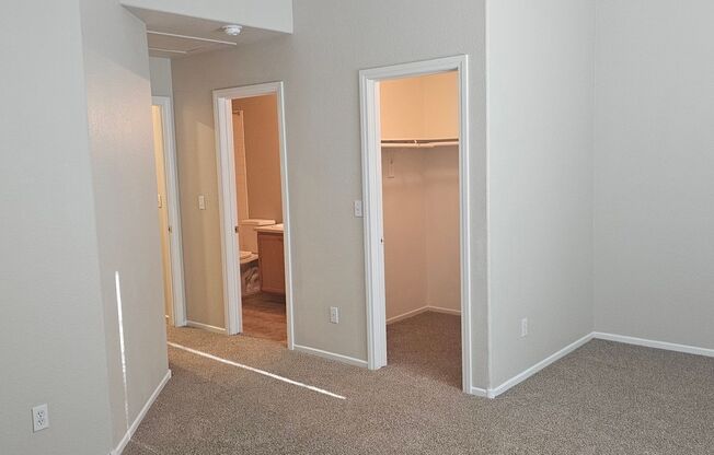 4 beds, 2 baths, $2,100