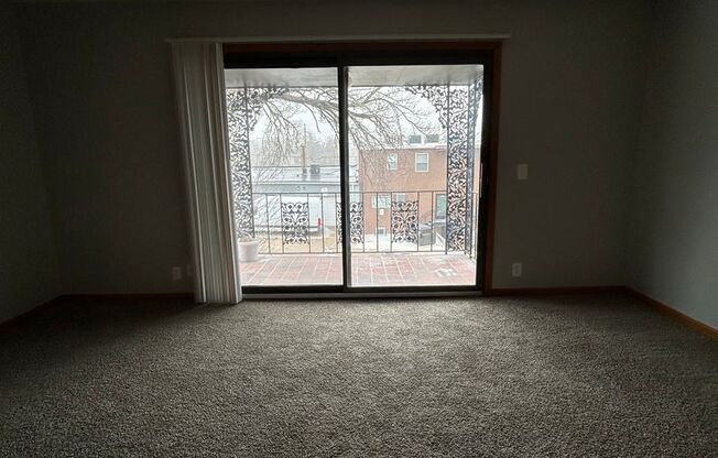 Rue Charles Apartments (4315 Charles St.)