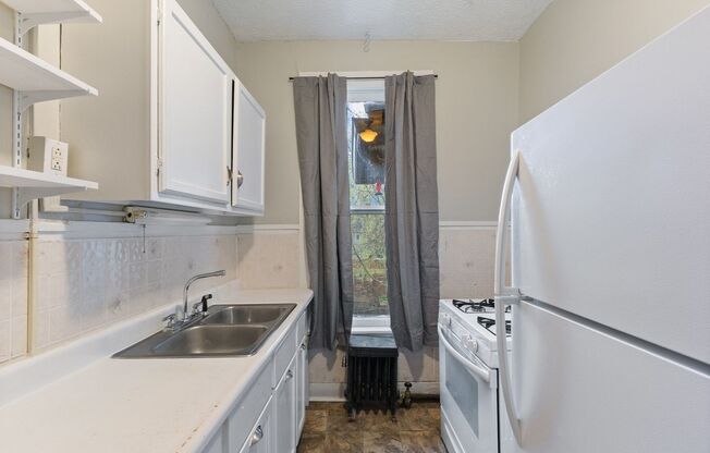 Essex Apartments