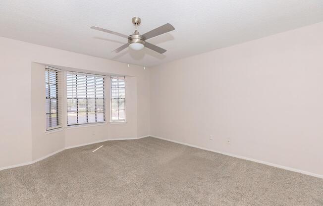 1 bed, 1 bath, 854 sqft, $1,465