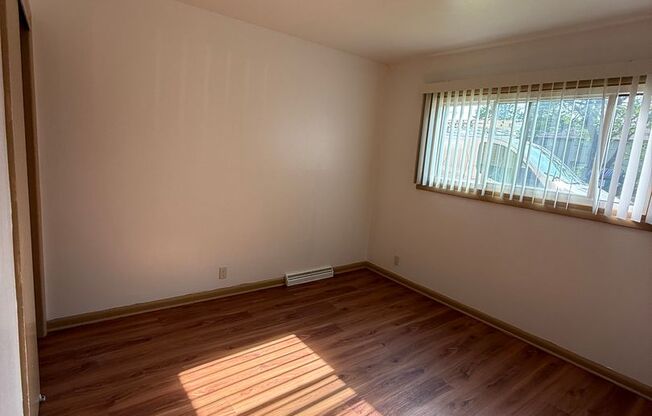 4941/4951 S. 13th Street