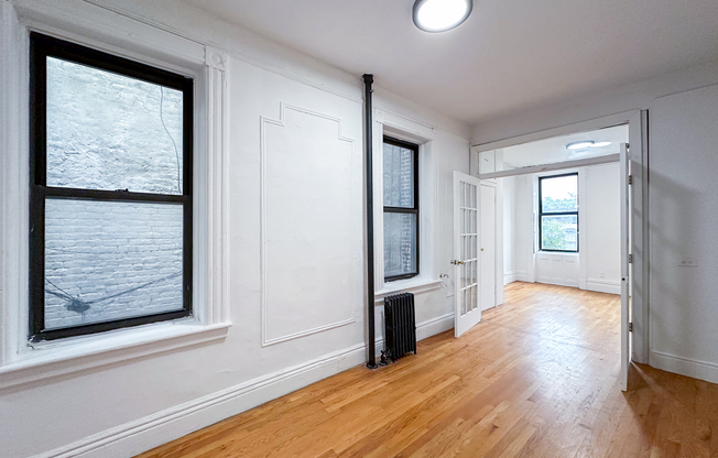 338 E 5 ST