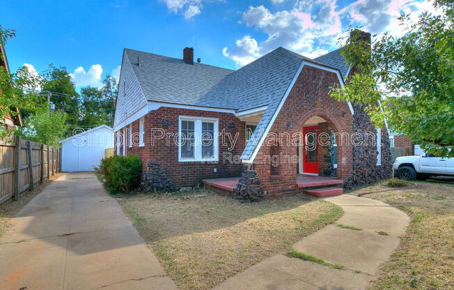 2716 NW 11 ST