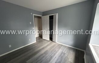 2 beds, 1 bath, 850 sqft, $800, Unit 4