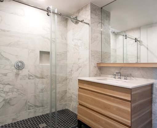 2 beds, 2 baths, $5,500, Unit 4J