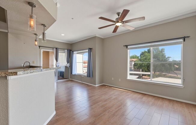 1 bed, 1 bath, $1,395, Unit UNIT 2075