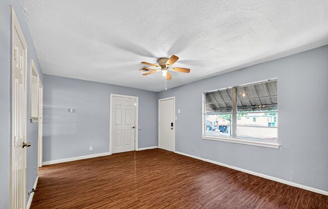 Affordable 4BD/2BA single-family house!