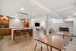 1 bed, 1.5 baths, 869 sqft, $3,950, Unit 201