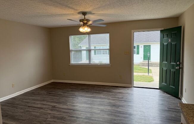 1 bed, 1 bath, 600 sqft, $775, Unit 3