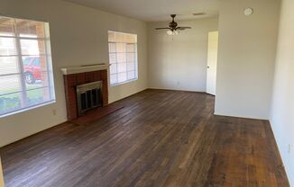 3 beds, 1 bath, $1,700