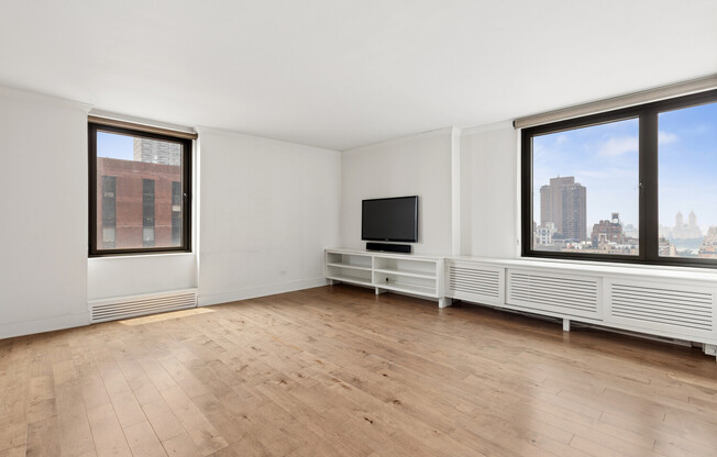 1 bed, 1 bath, 800 sqft, $4,900, Unit 28D