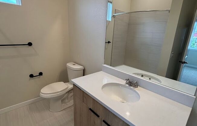 2 beds, 2 baths, 720 sqft, $1,899, Unit 820 #312