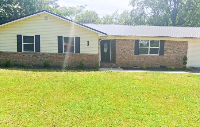 Completely Remodeled 4-Bedroom 2-Bath home located Weaver