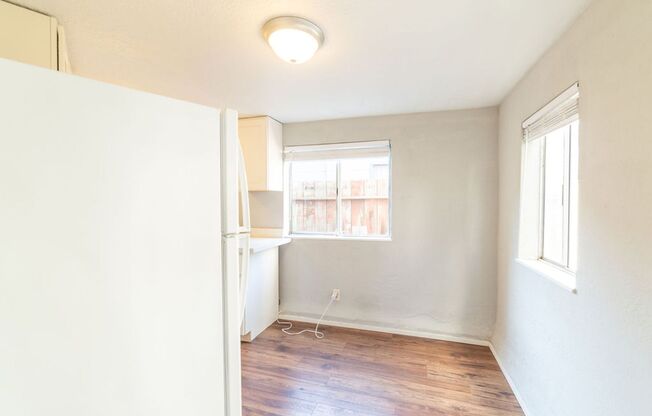 Studio, 1 bath, $1,895, Unit E