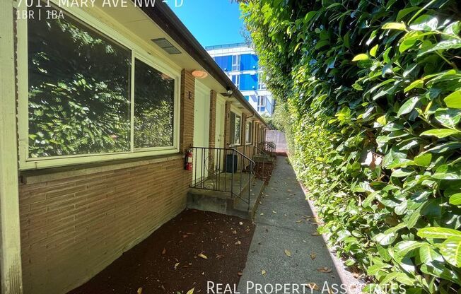 7011 Mary Ave NW