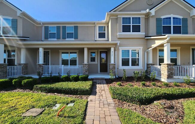 AMAZING 3 bedroom TOWNHOME AT WINDERMERE TRAILS!