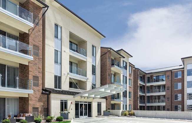 Beautiful apartment complex in Northeast, OH