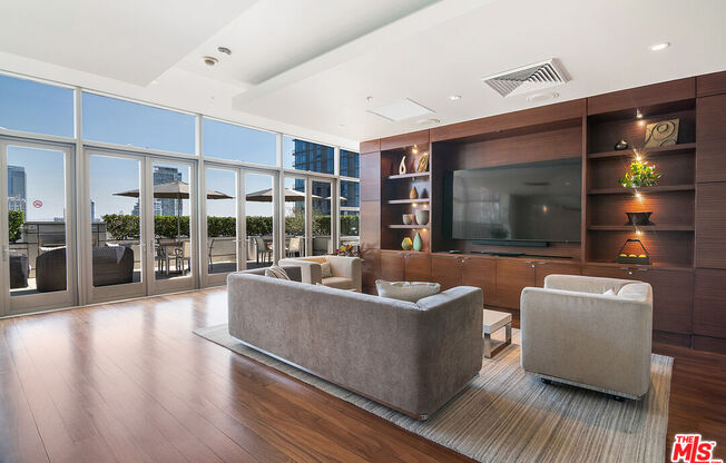2 beds, 2.5 baths, 2,320 sqft, $6,700, Unit 1511