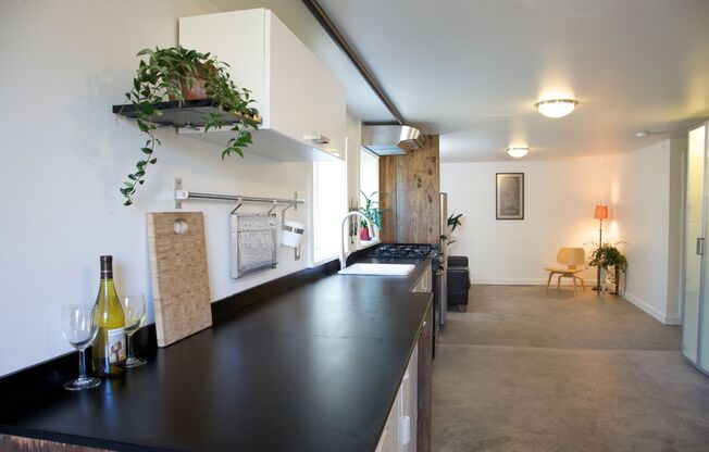 1714 S Bayview - Brittany and Zac