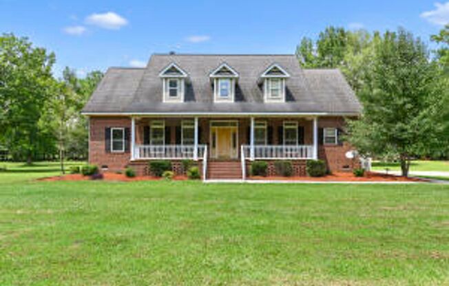 Beautiful home on 2 acres 10 Minutes to Ashley Ridge High in Dorchester District II