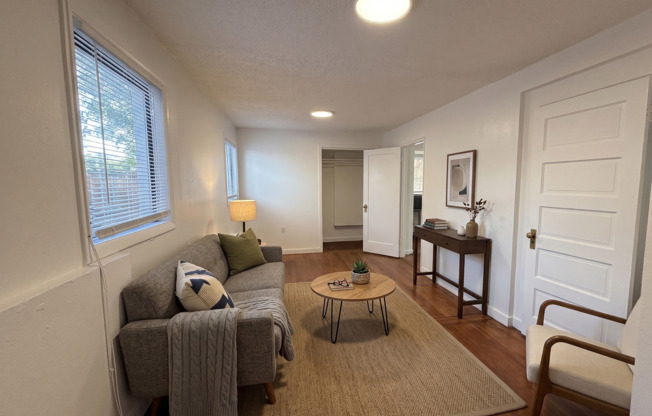 Rosada Apartments
