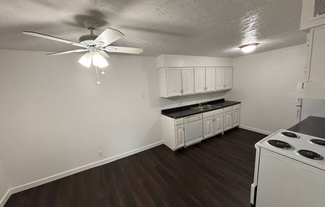 2 beds, 2 baths, 1,200 sqft, $1,247, Unit 2257-1D