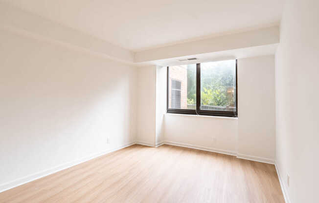 Bedroom with Hard Surface Flooring