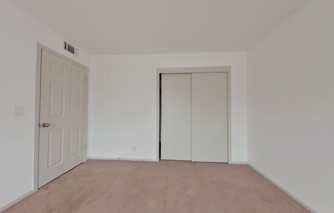 2 beds, 1 bath, $845