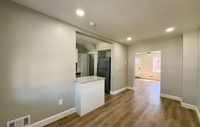 Spacious 3-Bedroom Townhome with Modern Amenities in Middle River