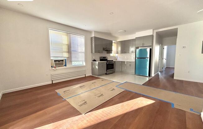 3 beds, 2 baths, 1,000 sqft, $3,850, Unit 2