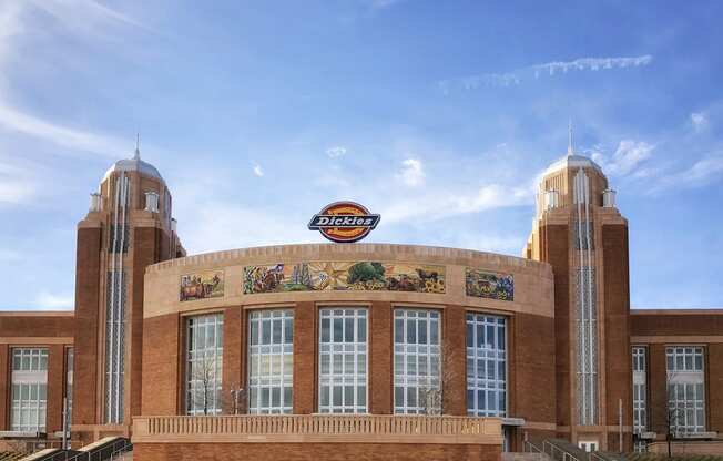 Dickies Arena