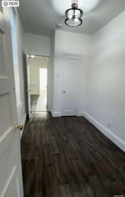 2 beds, 1 bath, $2,750, Unit 2R