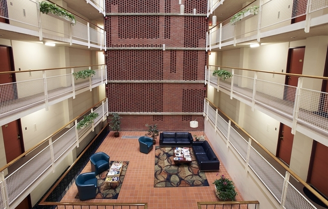 1 bed, 1 bath, 495 sqft, $3,200, Unit 705