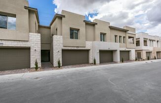 3 beds, 3 baths, $2,750, Unit UNIT 1140