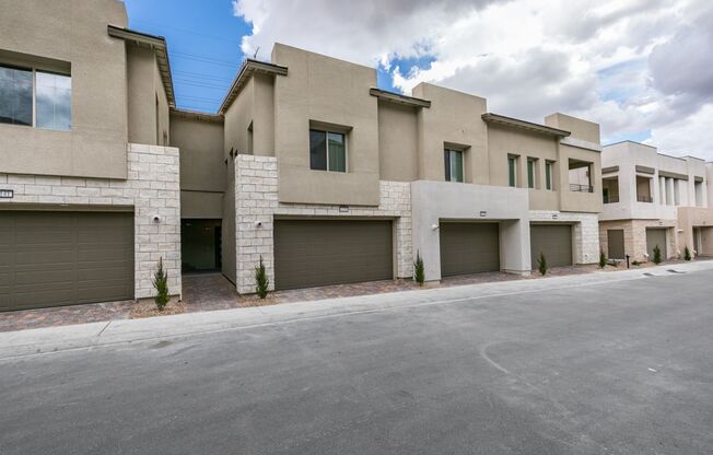 GORGEOUS SUMMERLIN WEST COMMUNITY**TONS OF UPGRADES*CITY AND STRIP VIEWS*COMMUNITY POOL AND SPA*