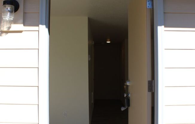 2055 NE Barberry Dr. wp407