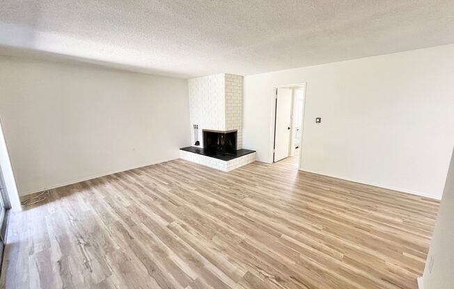 MP - 1535 Termino Ave #K 1-3
