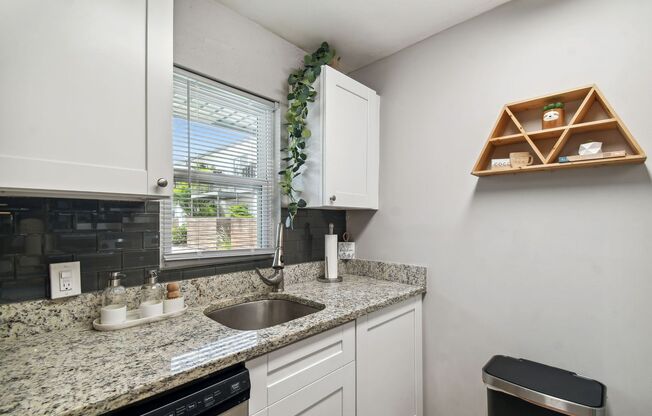 Great Location - SOUTH TAMPA - SOHO / Hyde Park Area