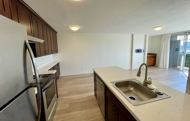 2 beds, 1.5 baths, 900 sqft, $2,975, Unit Unit 306