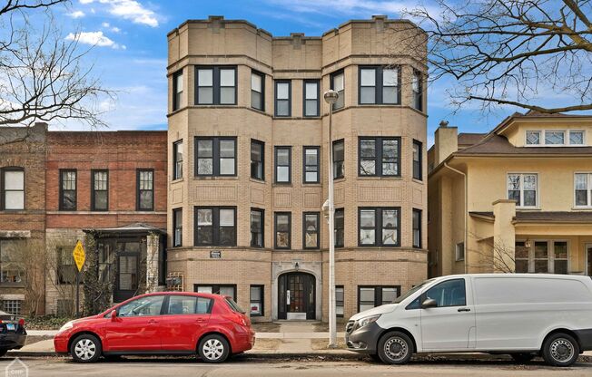 2173 W Wilson
