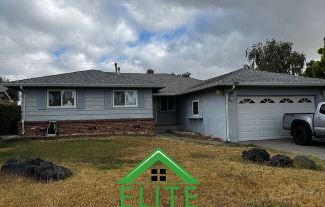 **Charming 3-Bedroom Home in Established Sacramento Neighborhood**