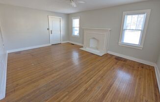 2 beds, 1 bath, $995