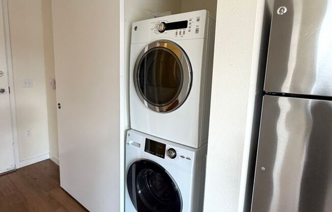 Studio, 1 bath, 407 sqft, $1,525, Unit 609